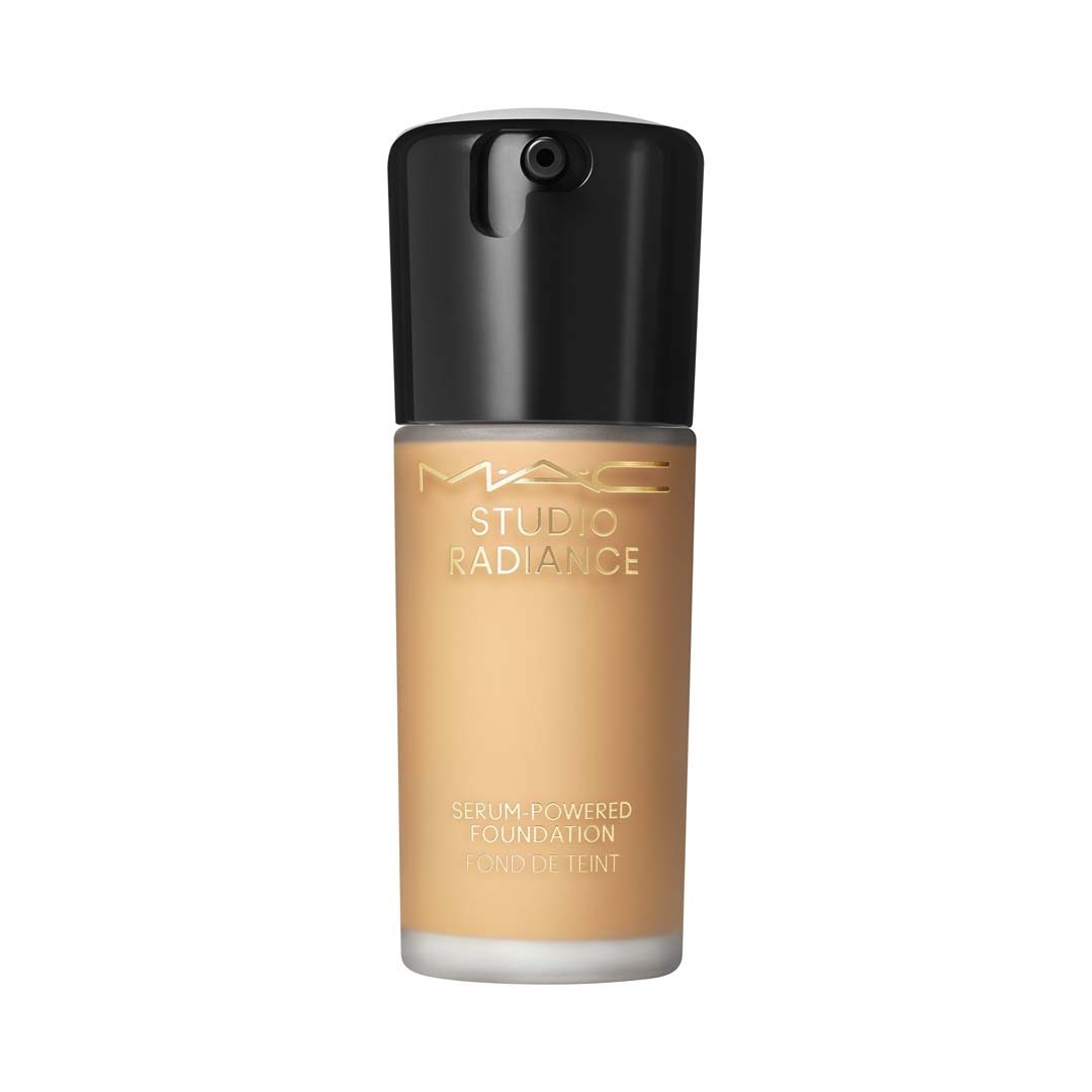 MAC Base Líquida Studio Radiance Serum-Powered �