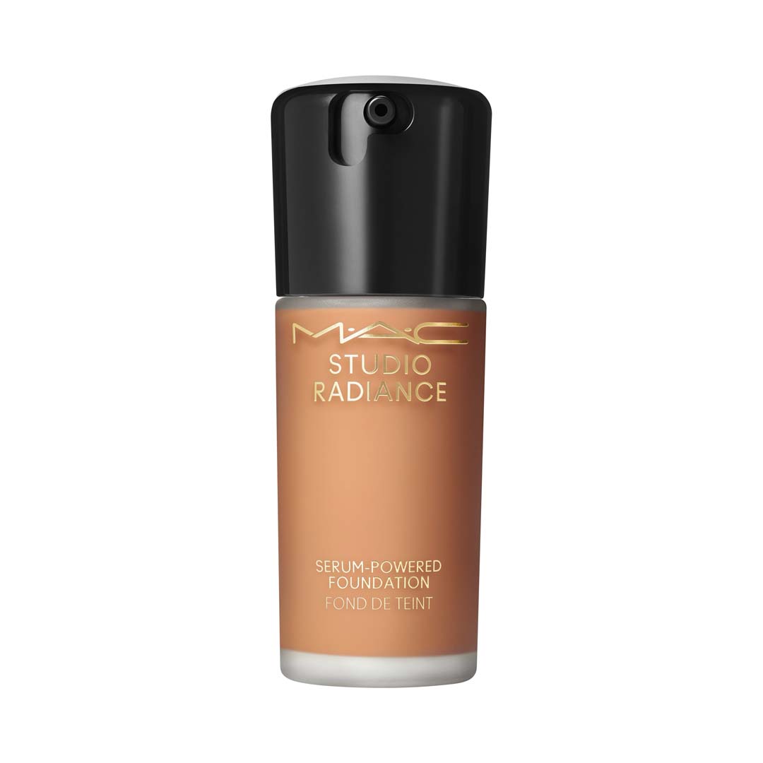 MAC Base Líquida Studio Radiance Serum-Powered �