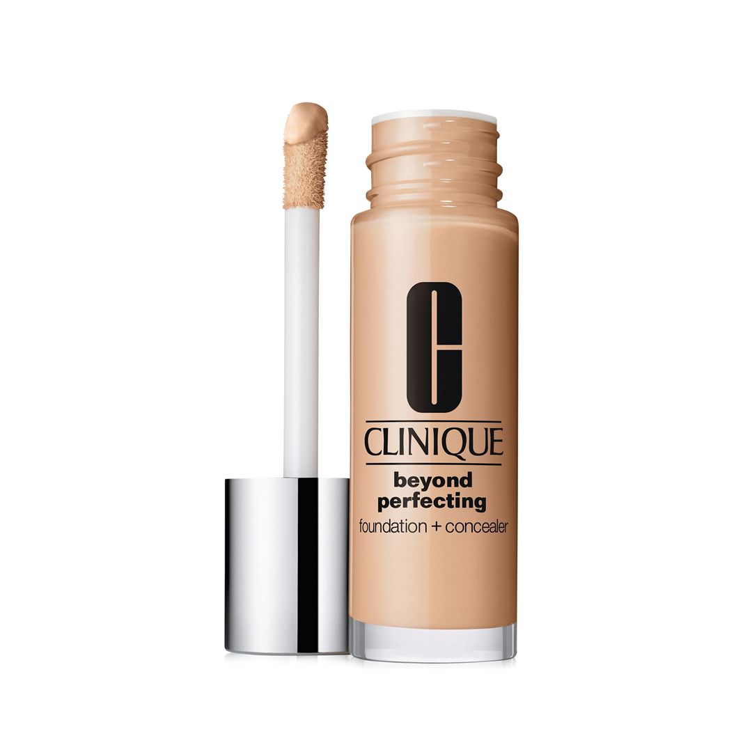 Clinique Base de maquillaje+Corrector Beyond Perfecting� - 30 ml - CN 28 Ivory 